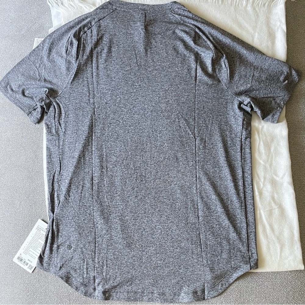 Lululemon Athletica Charcoal Gray Short Sleeve Tee - Picture 3 of 5